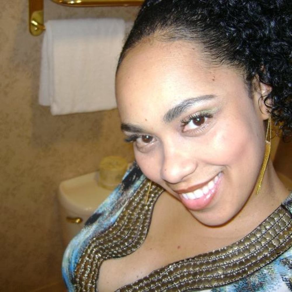 Meet your Posher, Andrea